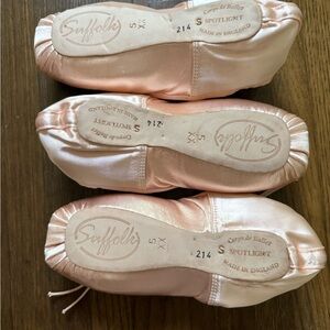 Brand New 5xx Suffolk Spotlight Pointe Shoes